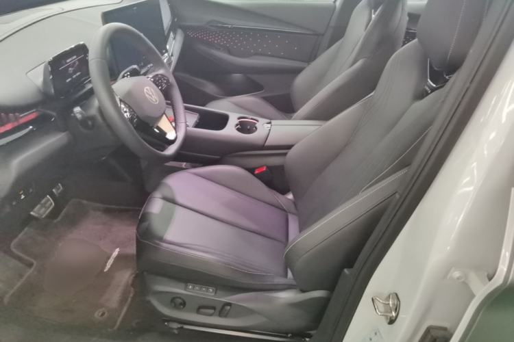 Used Volkswagen ID.UNYX 2025 Ultra Model Left Front Seat