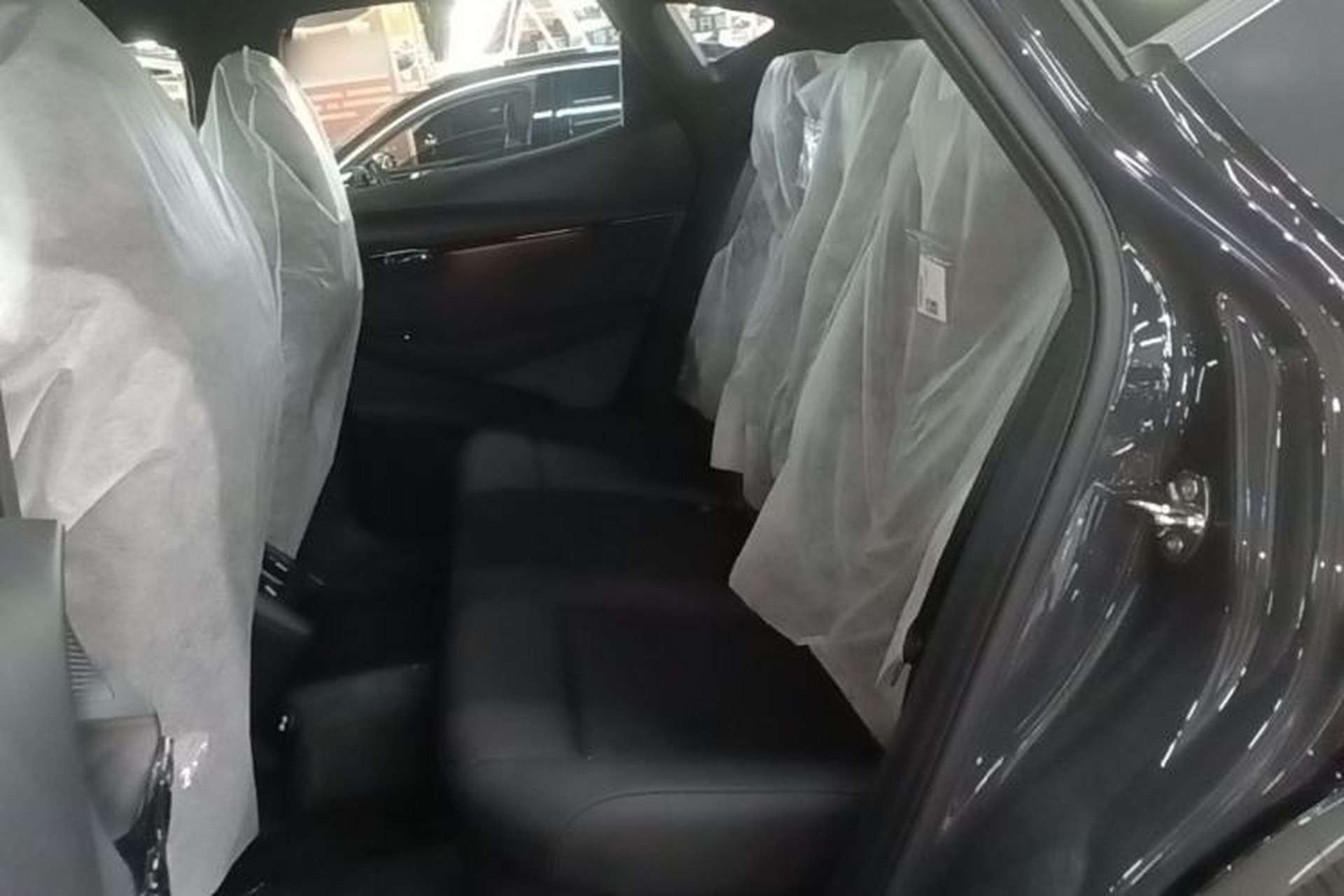 Used Volkswagen ID.UNYX 2025 Pure Model Left Rear Seat