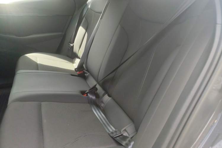 Used Volkswagen ID.UNYX 2025 Pure Model Left Rear Seat