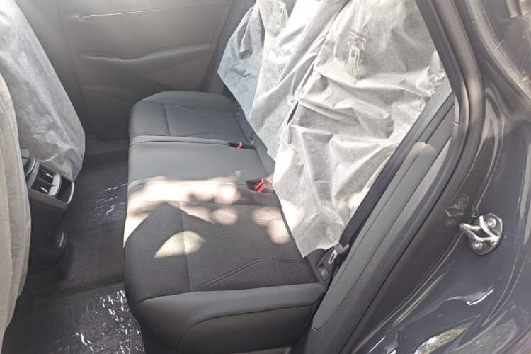 Used Volkswagen ID.UNYX 2025 Pure Model Left Rear Seat