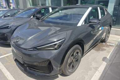 Used Volkswagen ID.UNYX 2025 Pure Model