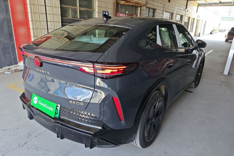 Used Volkswagen ID.UNYX 2025 Pure Model Rear Right 45 Deg