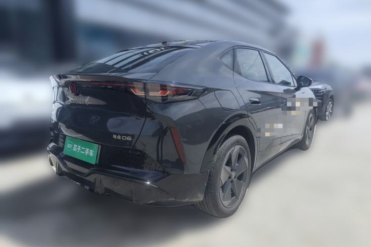 Used Volkswagen ID.UNYX 2025 Pure Model Rear Right 45 Deg