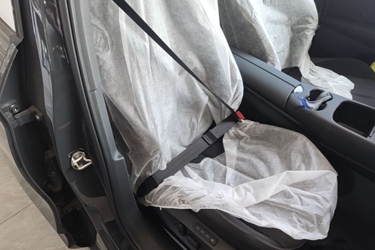 Used Volkswagen ID.UNYX 2025 Pure Model Right Front Seat