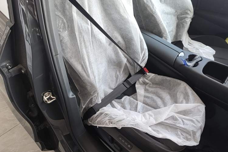 Used Volkswagen ID.UNYX 2025 Pure Model Right Front Seat