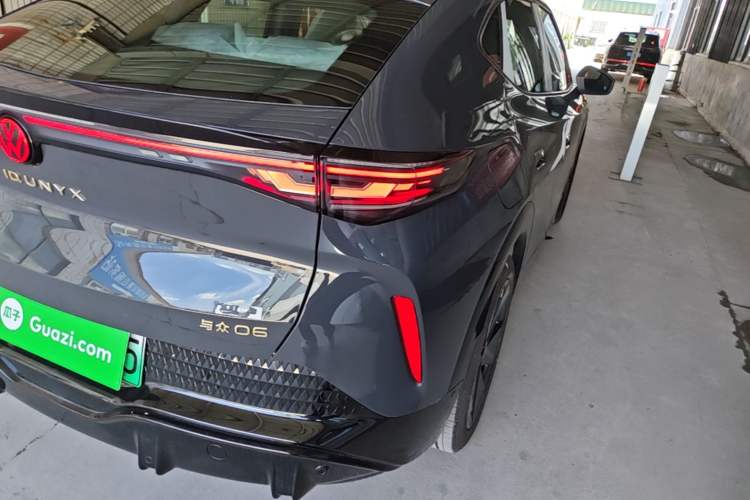 Used Volkswagen ID.UNYX 2025 Pure Model Right Rear Taillight
