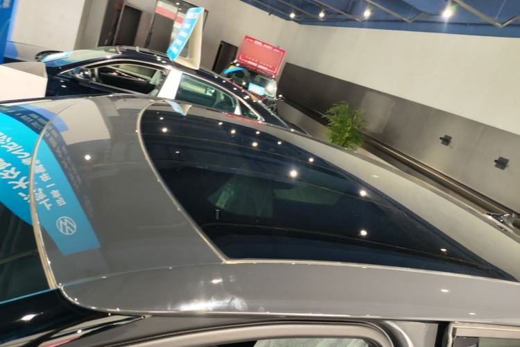 Used Volkswagen ID.UNYX 2025 Pure Model Roof