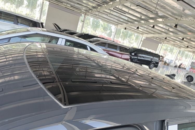 Used Volkswagen ID.UNYX 2025 Pure Model Roof