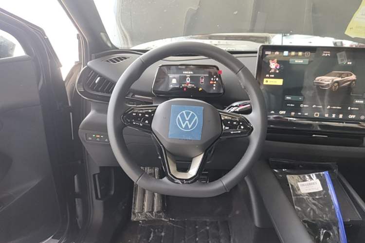 Used Volkswagen ID.UNYX 2025 Pure Model Steering Wheel