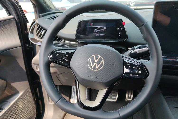 Used Volkswagen ID.UNYX 2025 Pure Model Steering Wheel