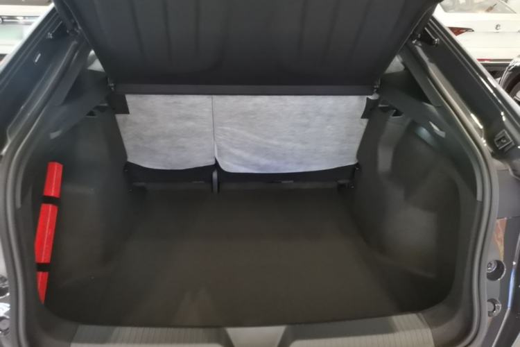 Used Volkswagen ID.UNYX 2025 Pure Model Trunk