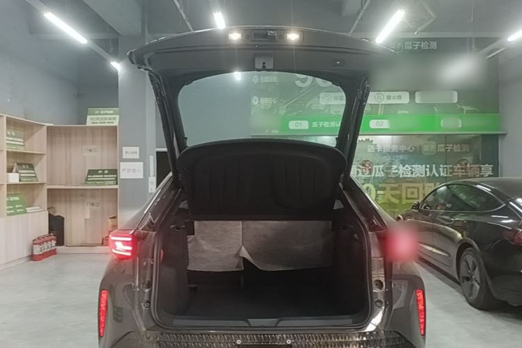 Used Volkswagen ID.UNYX 2025 Pure Model Trunk