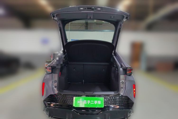 Used Volkswagen ID.UNYX 2025 Pure Model Trunk