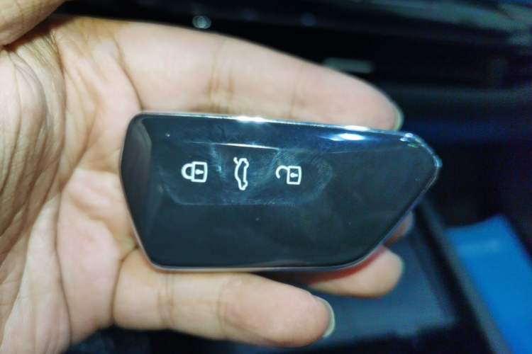 Used Volkswagen ID.UNYX 2025 Pure Model Vehicle Key