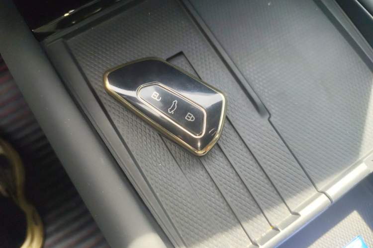 Used Volkswagen ID.UNYX 2025 Pure Model Vehicle Key
