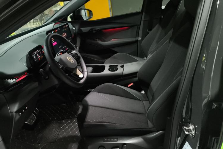 Used Volkswagen ID.UNYX 2025 Pure Model Left Front Seat
