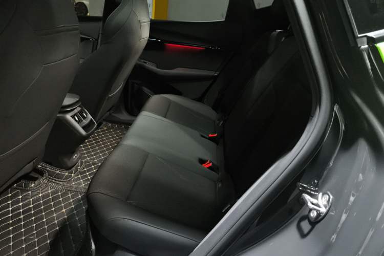 Used Volkswagen ID.UNYX 2025 Pure Model Left Rear Seat