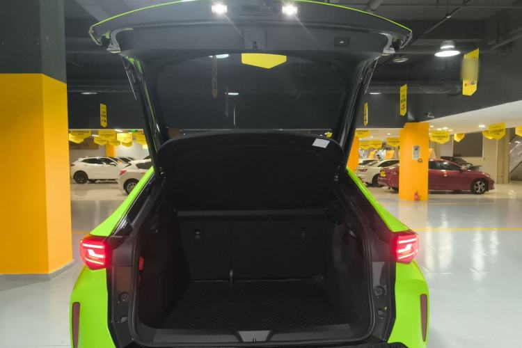 Used Volkswagen ID.UNYX 2025 Pure Model Trunk
