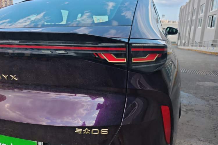 Used Volkswagen ID.UNYX 2025 Pure Model Right Rear Taillight