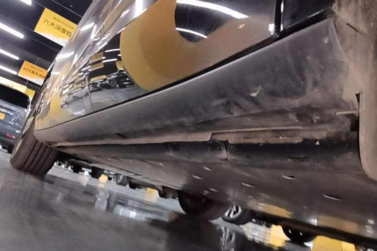 Used Volkswagen ID.UNYX 2025 Pure Model Left Side Sill