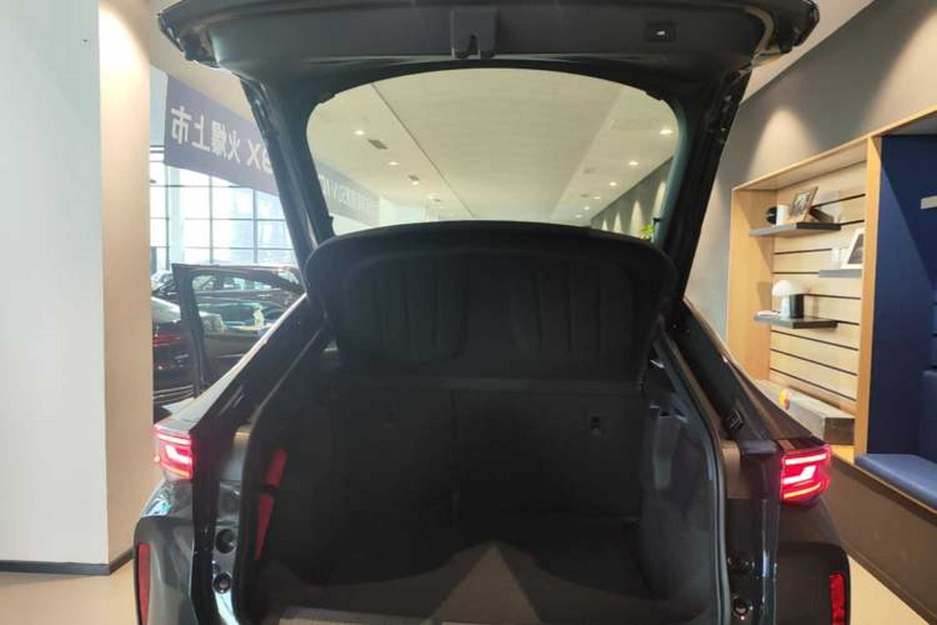 Used Volkswagen ID.UNYX 2025 Pure Model Trunk