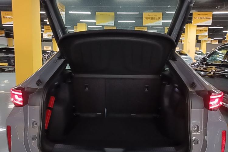 Used Volkswagen ID.UNYX 2025 Pure Model Trunk