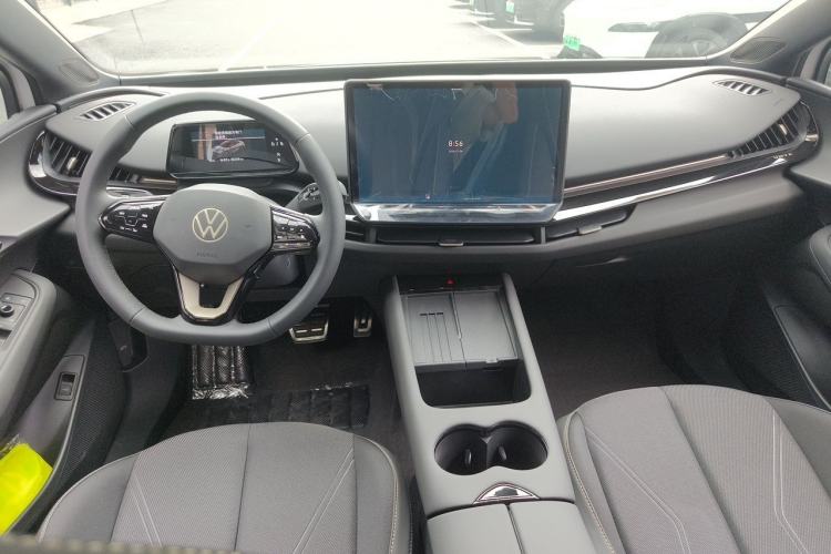 Used Volkswagen ID.UNYX 2025 Pure Model Center Console
