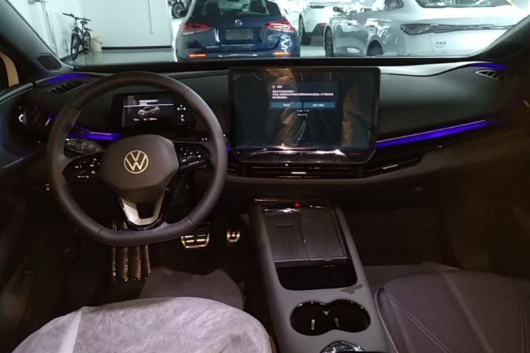 Used Volkswagen ID.UNYX 2025 Pure Model Center Console