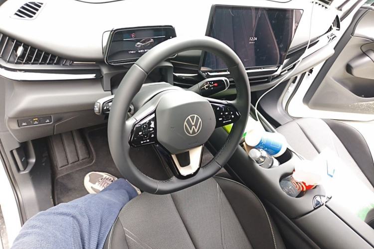 Used Volkswagen ID.UNYX 2025 Pure Model Center Console