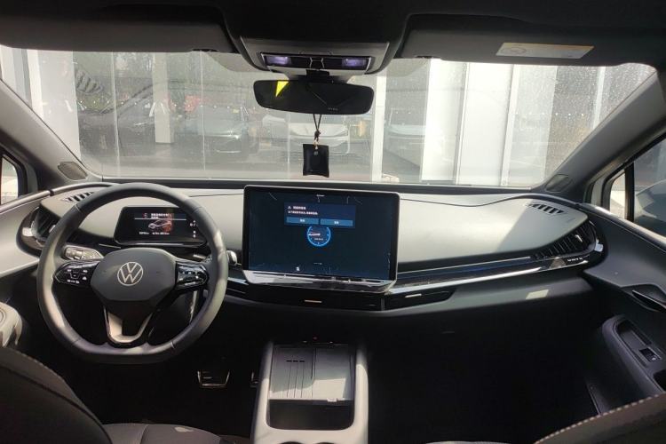 Used Volkswagen ID.UNYX 2025 Pure Model Center Console