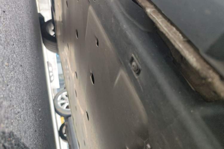 Used Volkswagen ID.UNYX 2025 Pure Model Chassis Front Right
