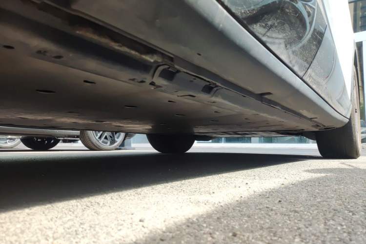 Used Volkswagen ID.UNYX 2025 Pure Model Chassis Rear Right