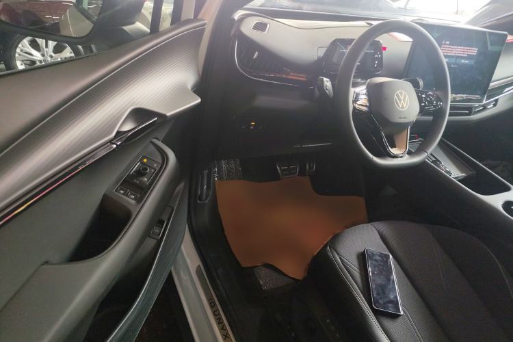 Used Volkswagen ID.UNYX 2025 Pure Model Driver Seat