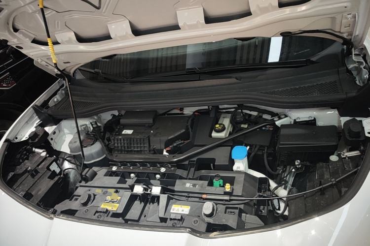 Used Volkswagen ID.UNYX 2025 Pure Model Engine Bay