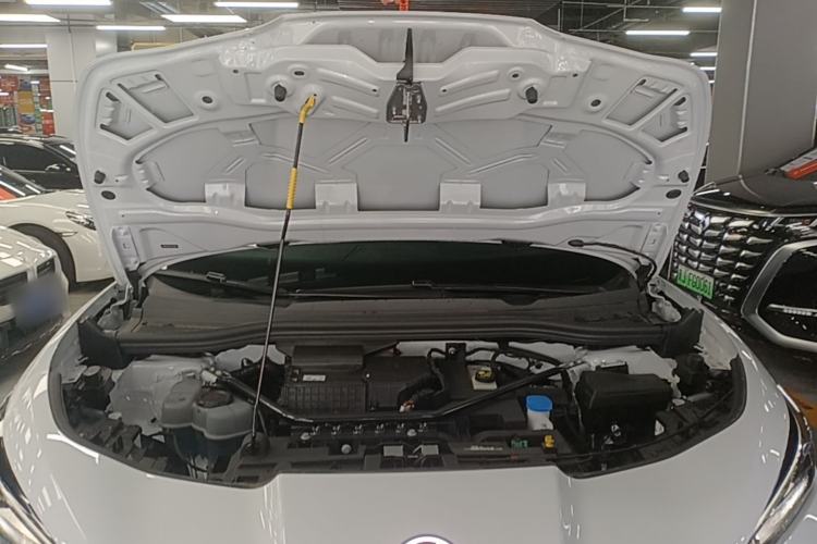 Used Volkswagen ID.UNYX 2025 Pure Model Engine Bay