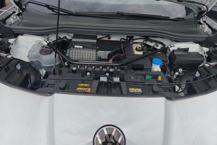 Used Volkswagen ID.UNYX 2025 Pure Model Engine Bay