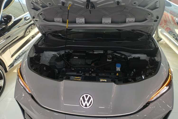 Used Volkswagen ID.UNYX 2025 Pure Model Engine Bay