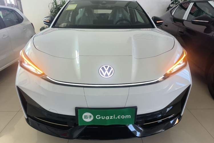 Used Volkswagen ID.UNYX 2025 Pure Model Front