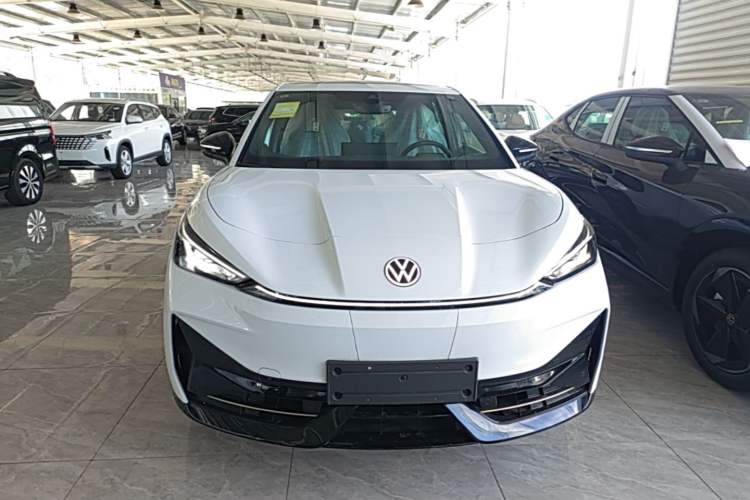 Used Volkswagen ID.UNYX 2025 Pure Model Front