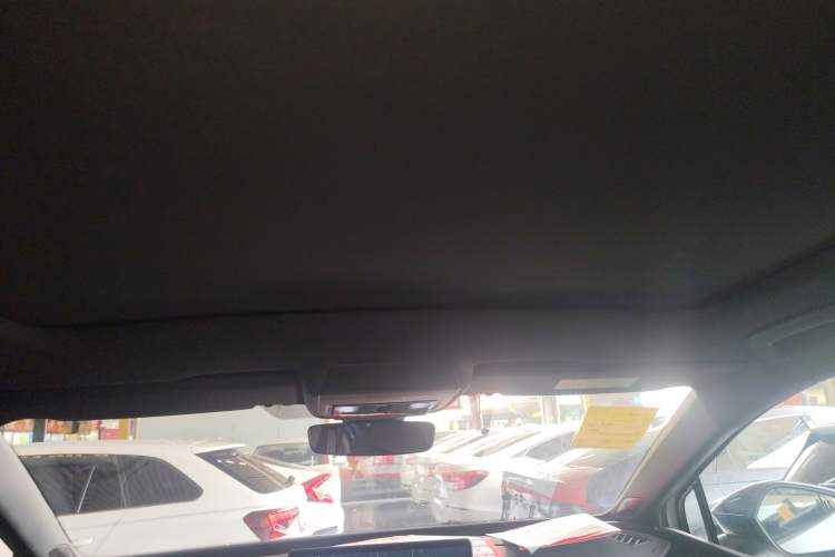 Used Volkswagen ID.UNYX 2025 Pure Model Headliner