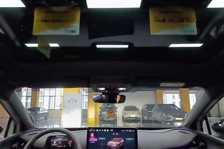 Used Volkswagen ID.UNYX 2025 Pure Model Headliner