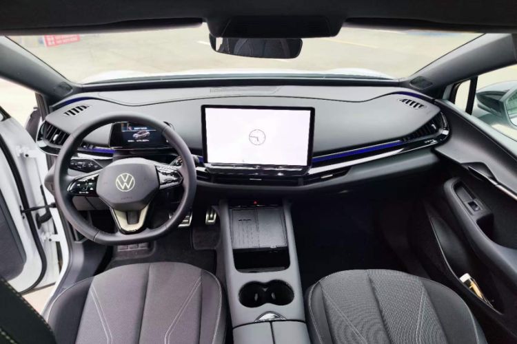 Used Volkswagen ID.UNYX 2025 Pure Model Interior 1
