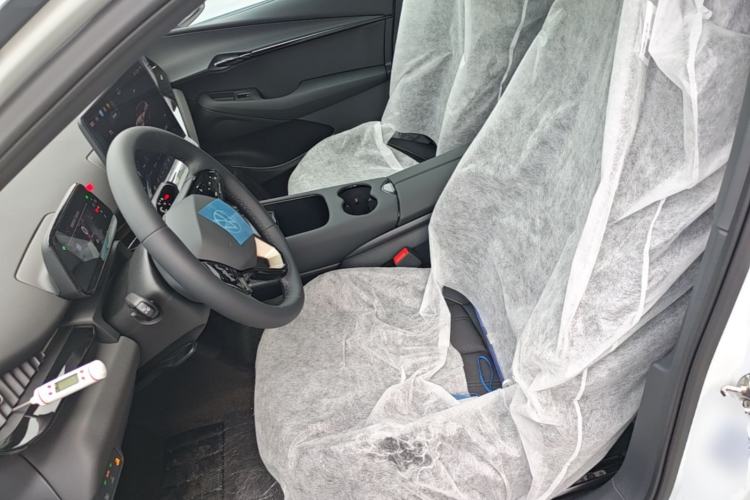 Used Volkswagen ID.UNYX 2025 Pure Model Left Front Seat