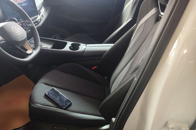Used Volkswagen ID.UNYX 2025 Pure Model Left Front Seat