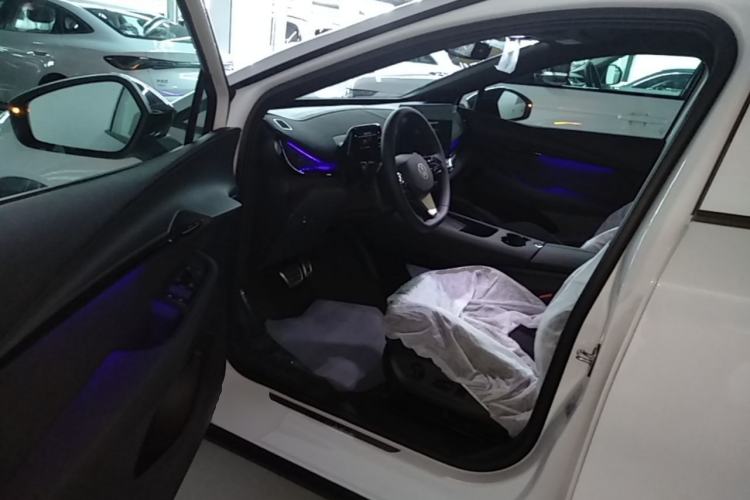 Used Volkswagen ID.UNYX 2025 Pure Model Left Front Seat