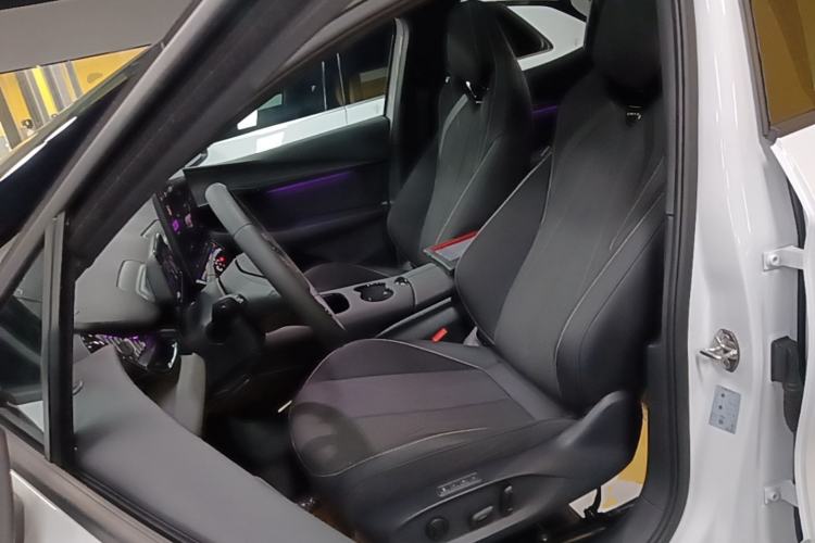 Used Volkswagen ID.UNYX 2025 Pure Model Left Front Seat