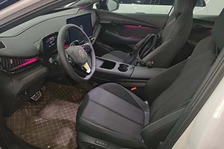 Used Volkswagen ID.UNYX 2025 Pure Model Left Front Seat