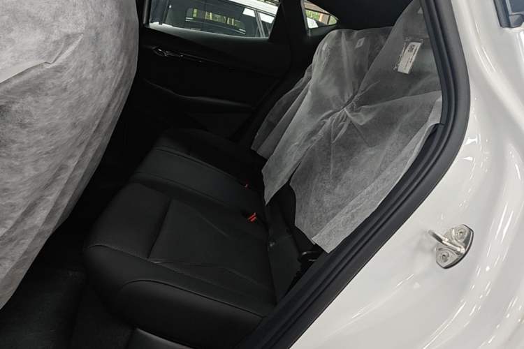 Used Volkswagen ID.UNYX 2025 Pure Model Left Rear Seat