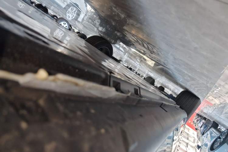 Used Volkswagen ID.UNYX 2025 Pure Model Left Side Sill
