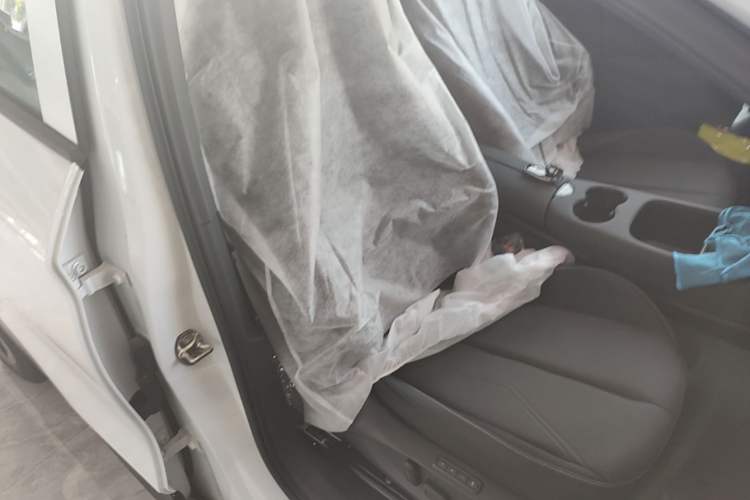 Used Volkswagen ID.UNYX 2025 Pure Model Right Front Seat